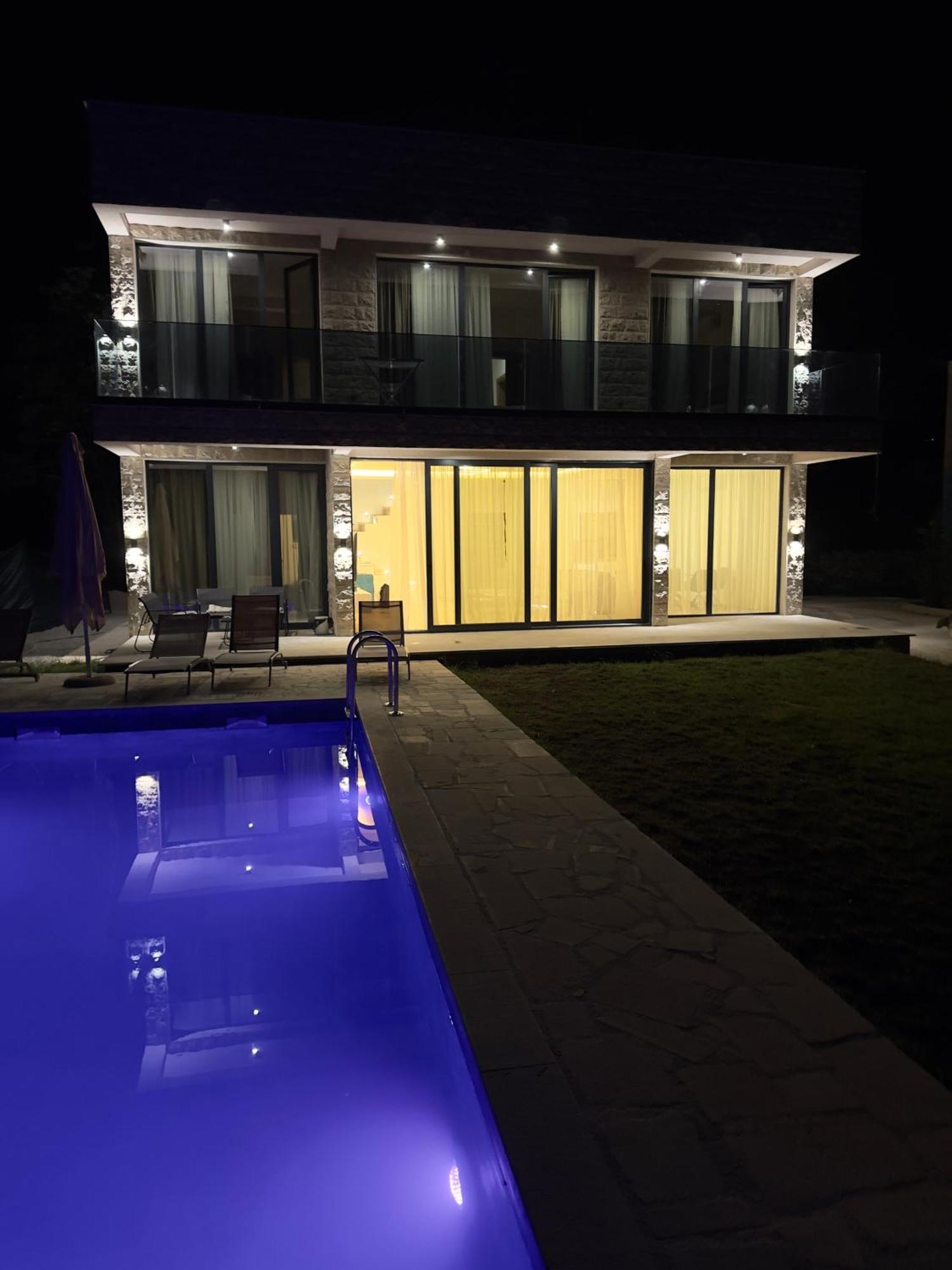 Lucesole Villa